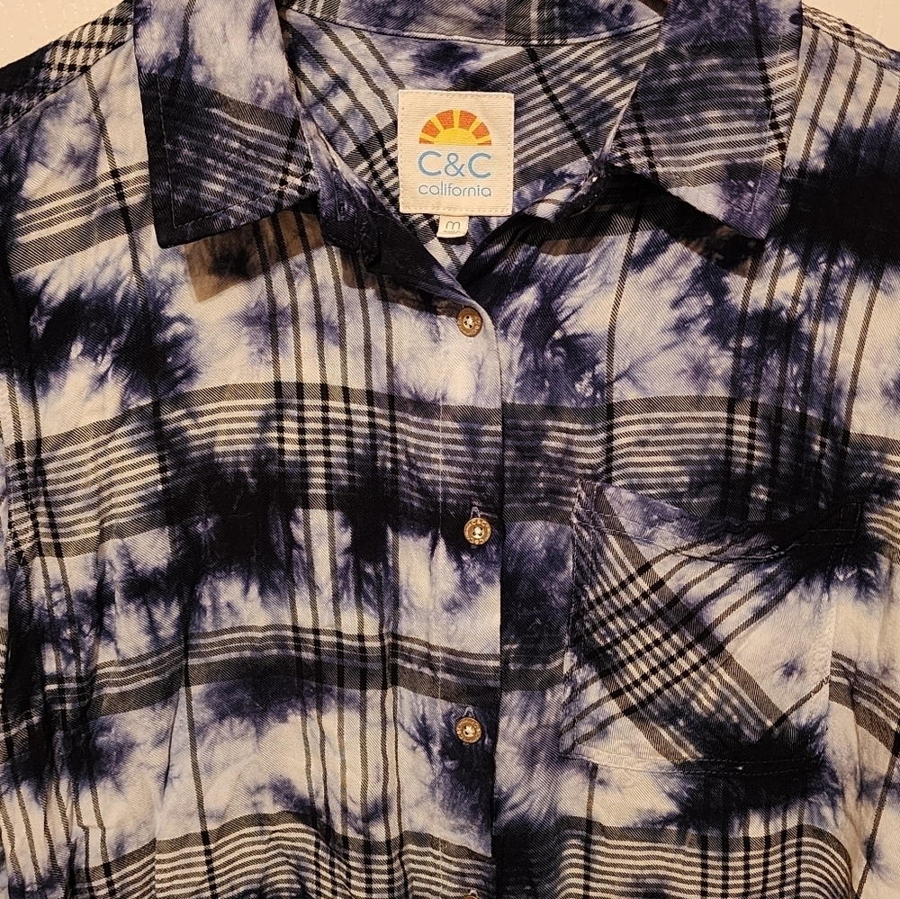 C & C California Womens Size M Blue, Black White Tie Plaid Button Front Shirt - Picture 4 of 6